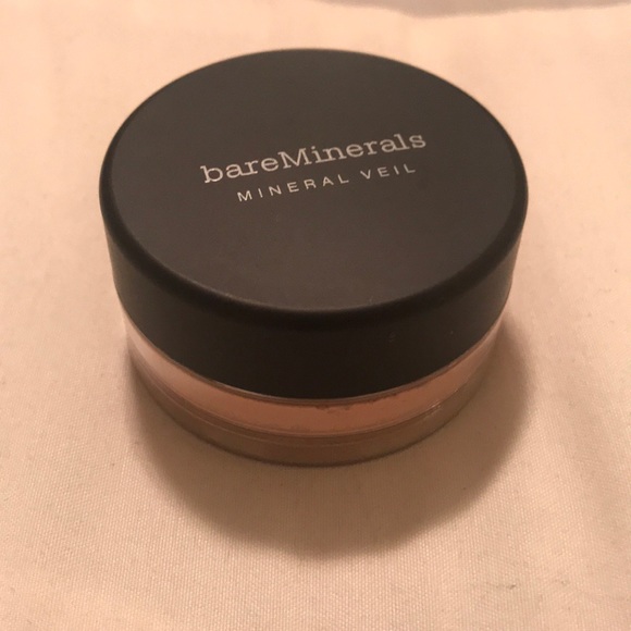 BareMinerals Mineral Veil - Picture 2 of 4